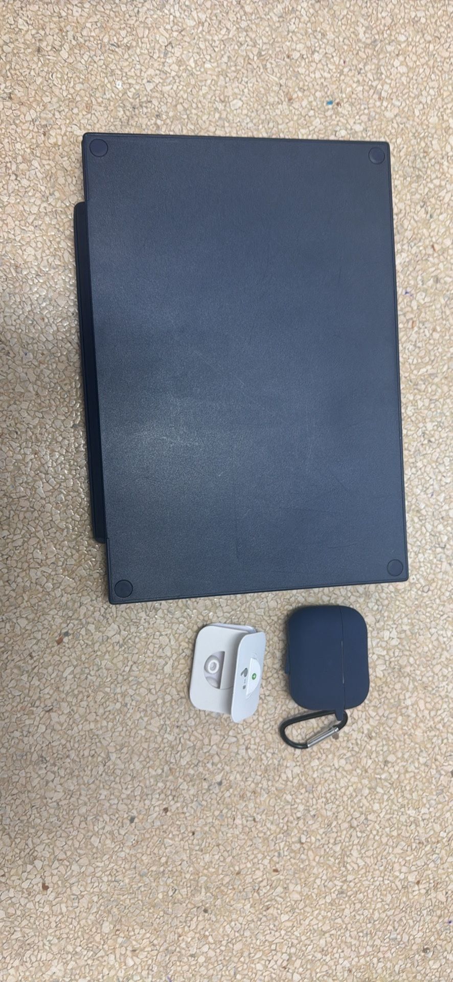 iPad 5 Gen Air Pods Pro 2