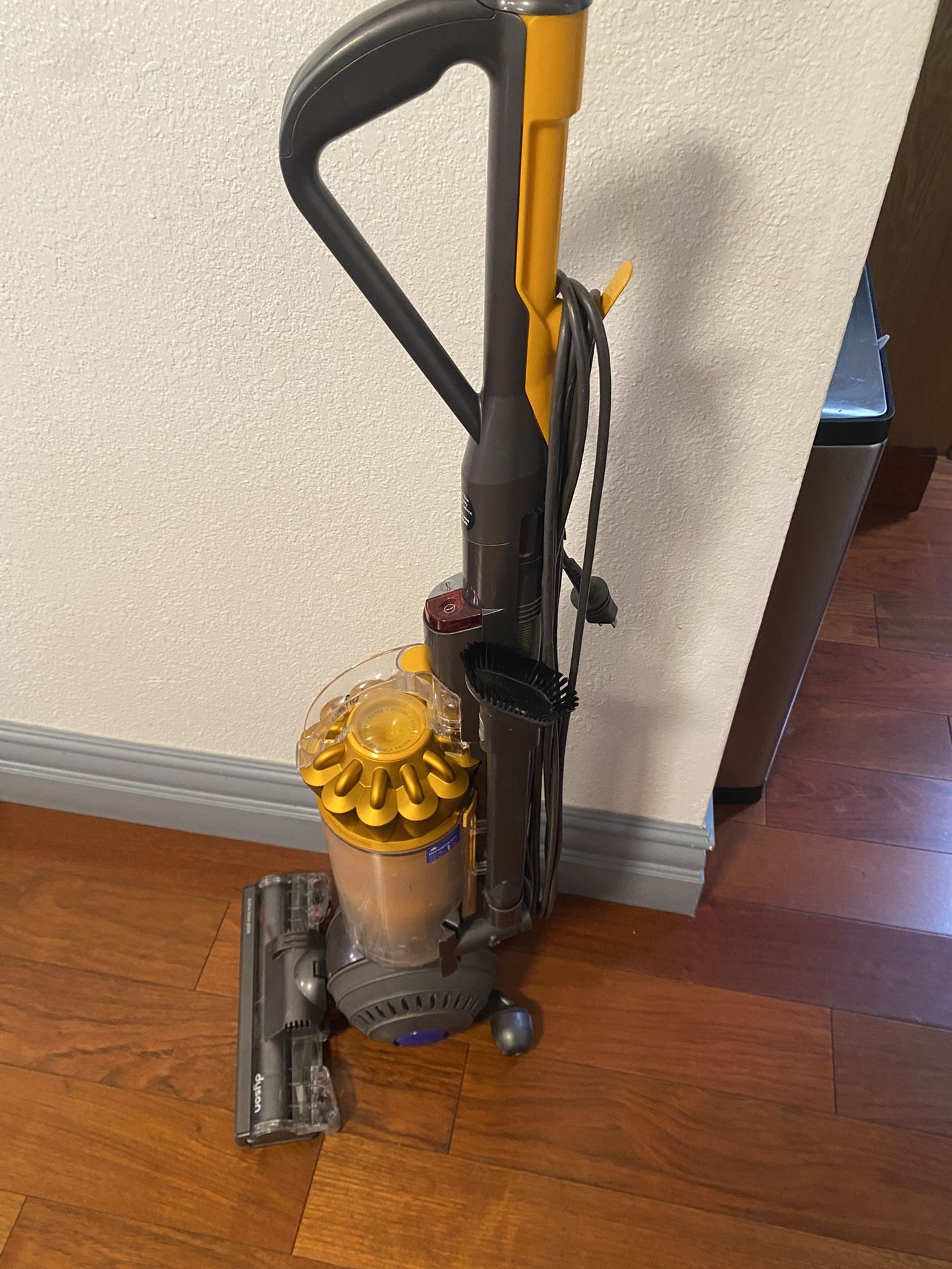 Dyson Ball Multi Floor Vacuum Cleaner