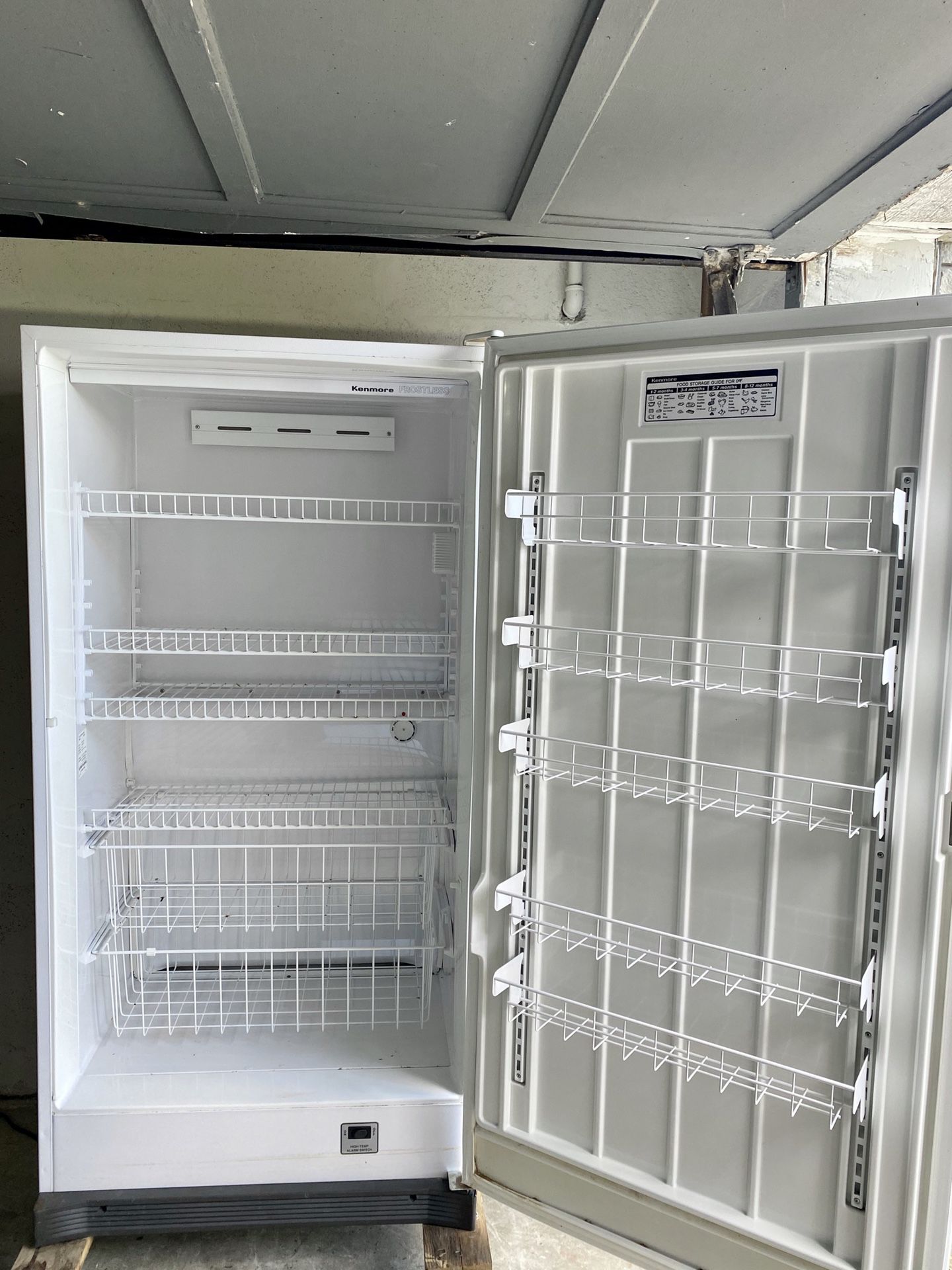 *Frost-Free* 20.0 Cubic Ft Kenmore Freezer