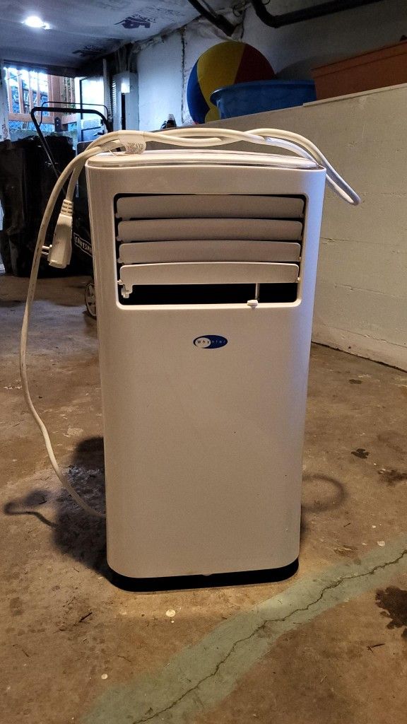 Portable Air Conditioner/Dehumidifier/Fan