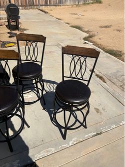 Barstool
