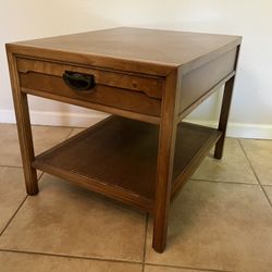 Eastrend Collection by Drexel - MCM Mid Century Modern Walnut Side Table