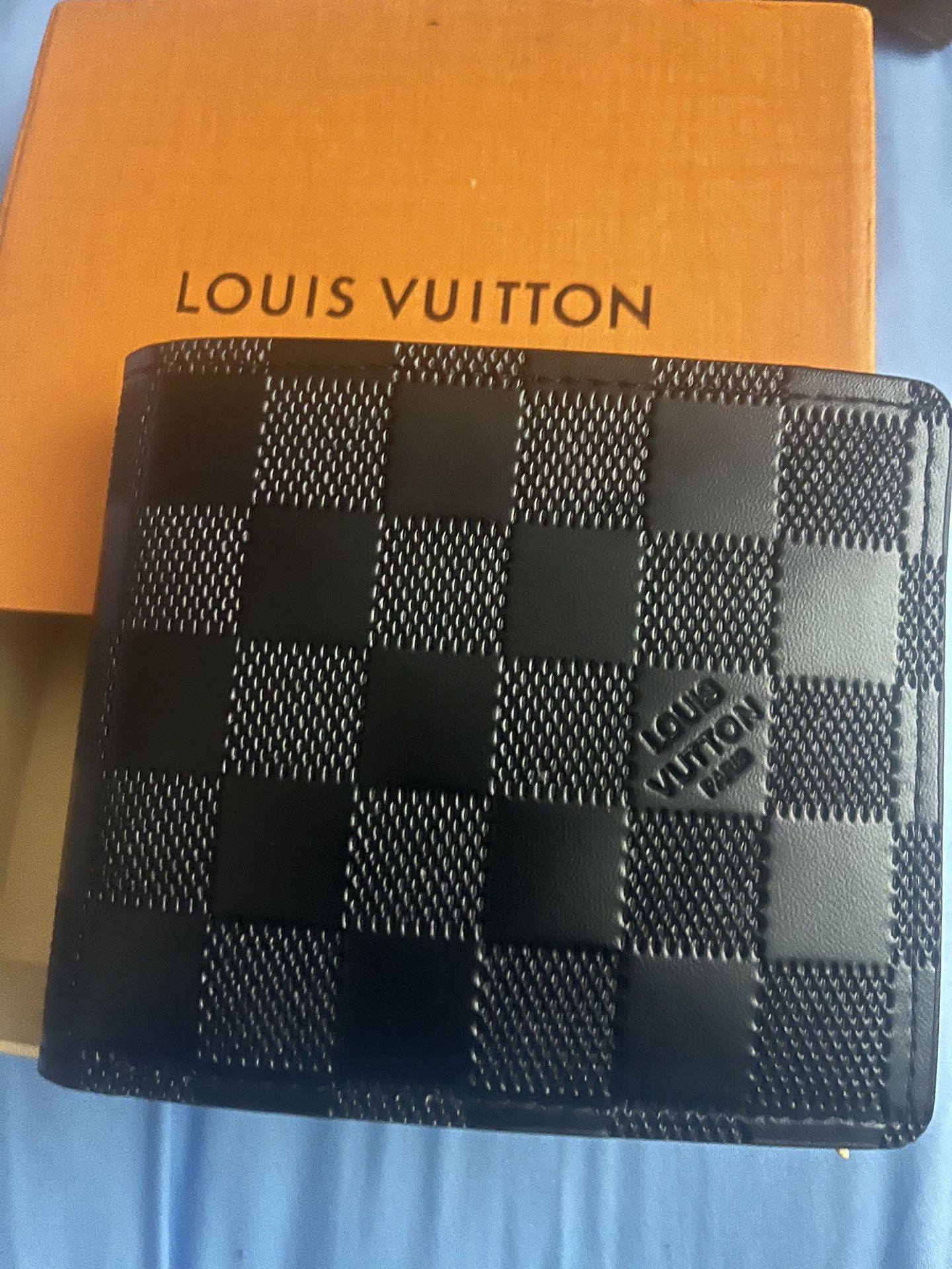 New Louis Vuitton Men Wallet, NWOT, Br New 