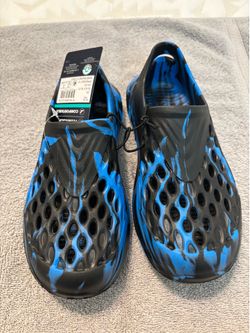 Boys Water Shoes (see description)
