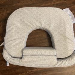 Brestfriend Twin Pillow