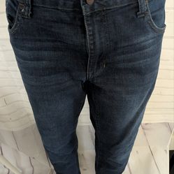 Izod men's jeans size 38x30