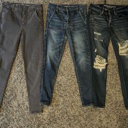American Eagle Bundle Of 3 Jeans Size 2 Short