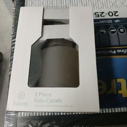 NEW EULO CARAFE 2 PIECE PORTABLE BOTTLE-SHAPED, FOR SERVINIG WATER, JUICE OR FAVORITE C BEVERAGE