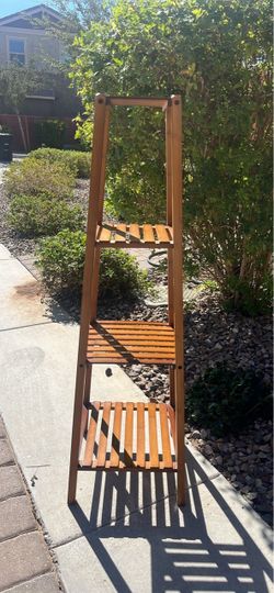 3-Tier Wooden Plant Stand