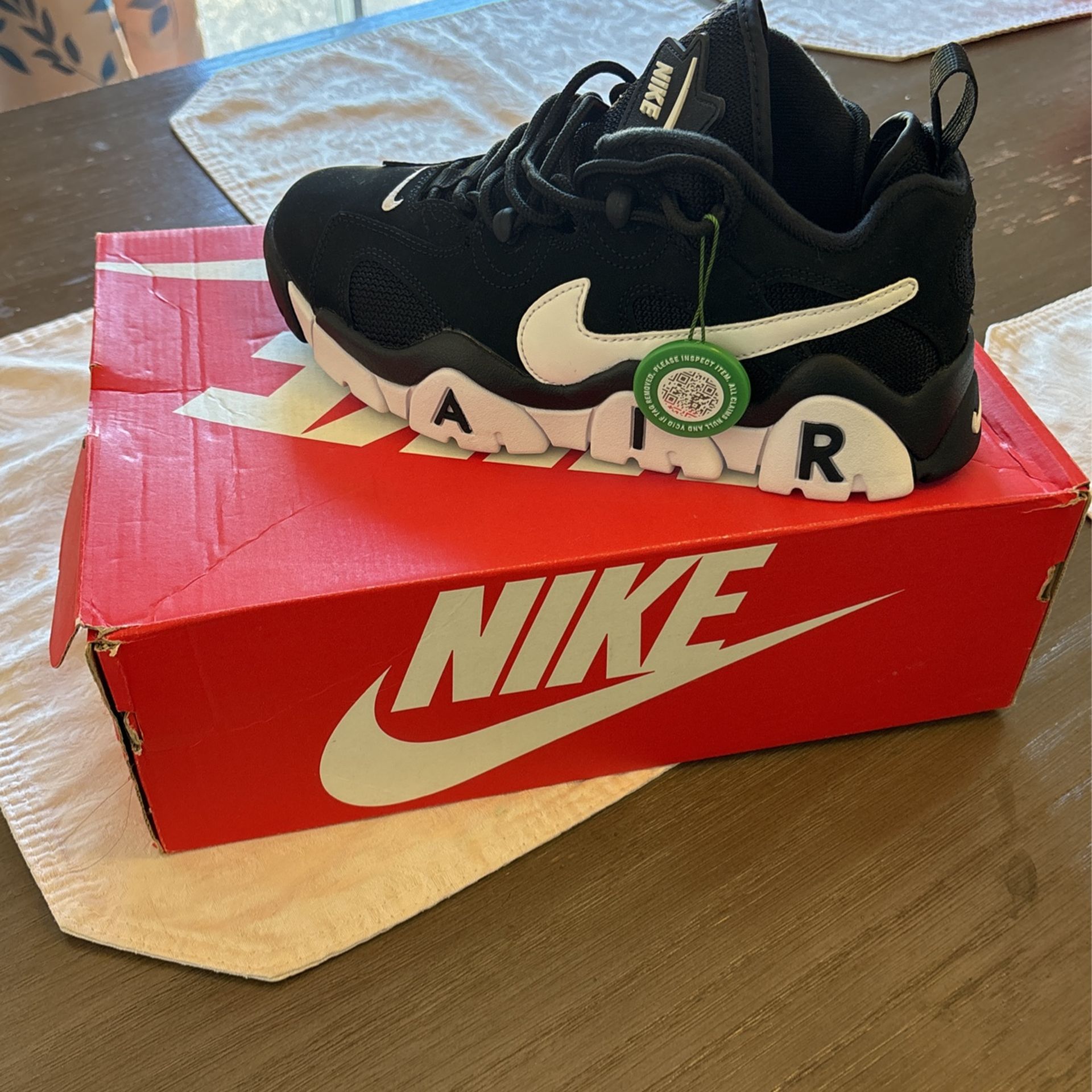 Nike Air Barrage Low 6 “5 NEW