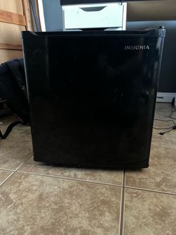 Mini fridge