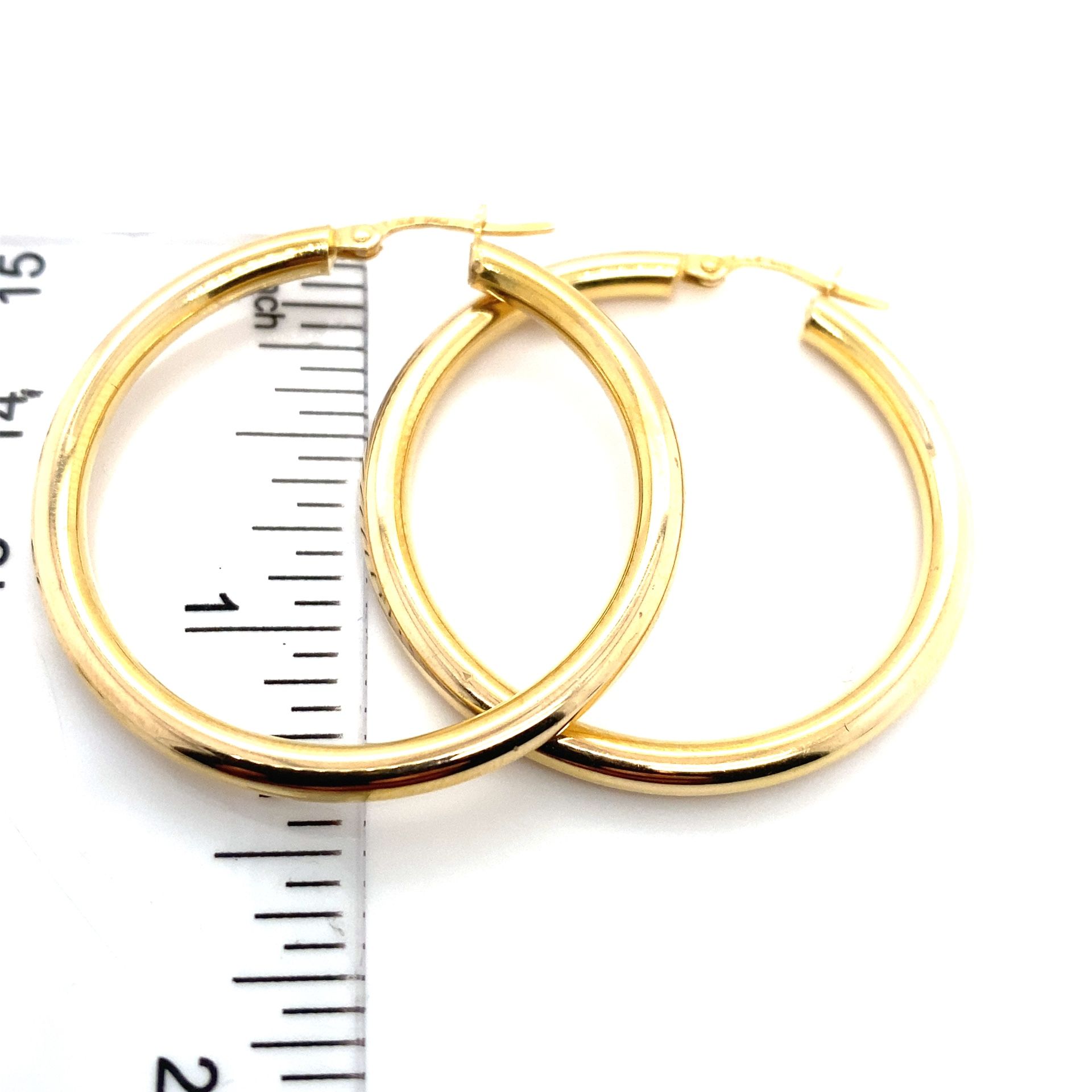 14k Hollow Hoop Earrings 2.9g 127595 11