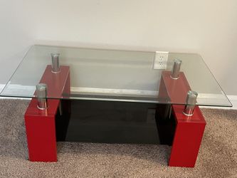 LIVINGROOM CENTER TABLE