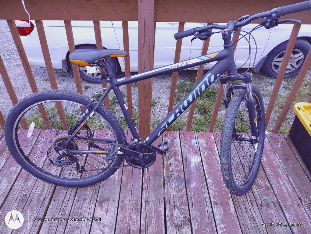 Men's Scwin Mountain Bike