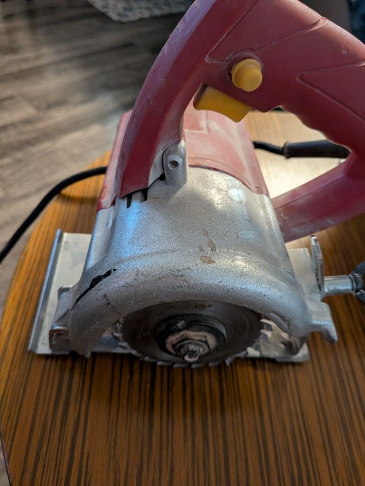 Tile Saw