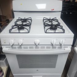 GE Stove 