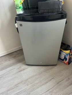 Mini Fridge