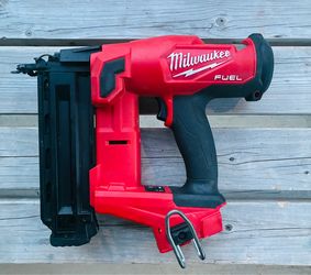 Milwaukee Fuel 18 Gauge Brad Nailer