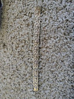Nugget style silver bracelet