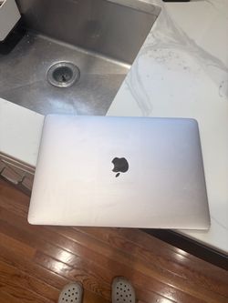 MacBook 2016 touch bar