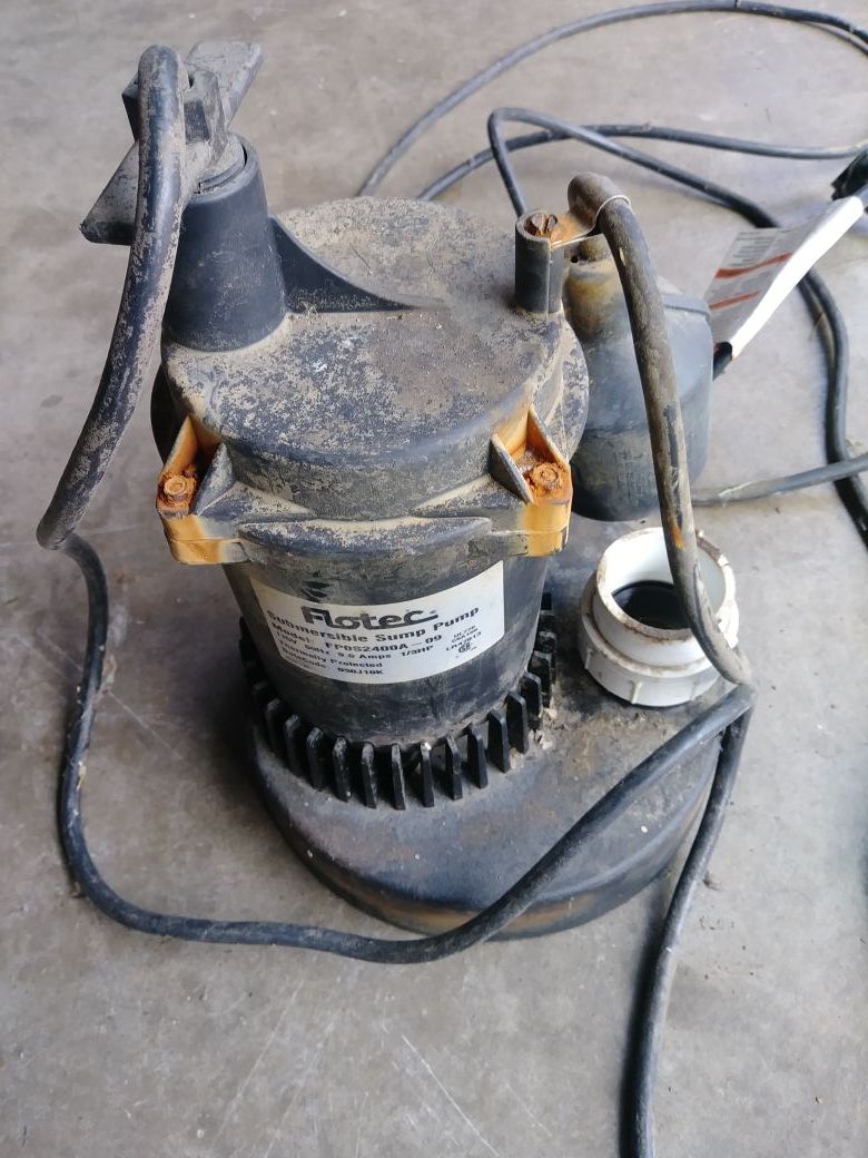 Flotec Professional submersible sump pump