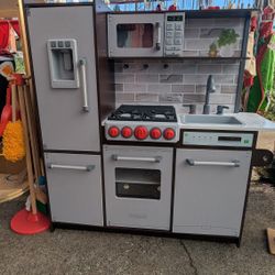 Kid Kraft KidKraft Play Pretend Kitchen Baking Cooking