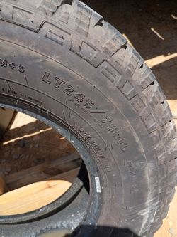 224/65/16 Goodyear tire