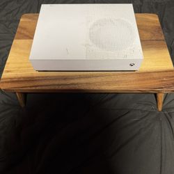 Xbox One S (Digital Edition)