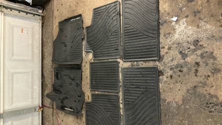 Toyota Sienna Set Of All Weather Floor Mats