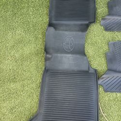 Toyota Tundra Floor Mats