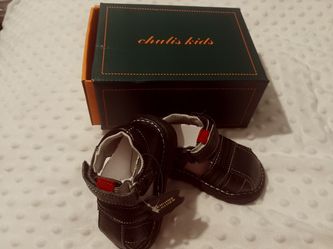 Baby boy shoes sz. 4