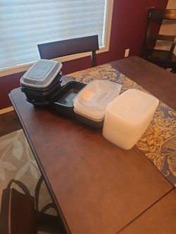 Meal Planning / TakeOut Containers & Lids