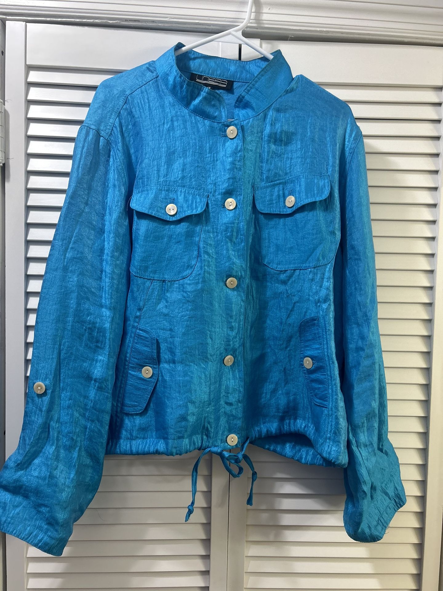 Turquoise Blue 1x Jacket. 