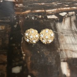 10k Nugget Earrings 