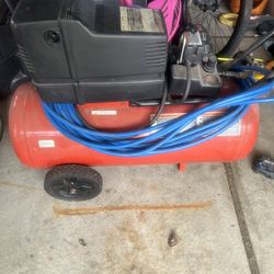 Air compressor