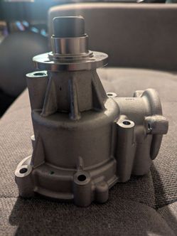 2001-2006 BMW E46 M3 mechanical water pump NEW