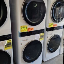 LG ThinQ WashTower Single Unit Front Load Washer 4.5 Cubic Feet Dryer 7.4 Cubic Feet OI