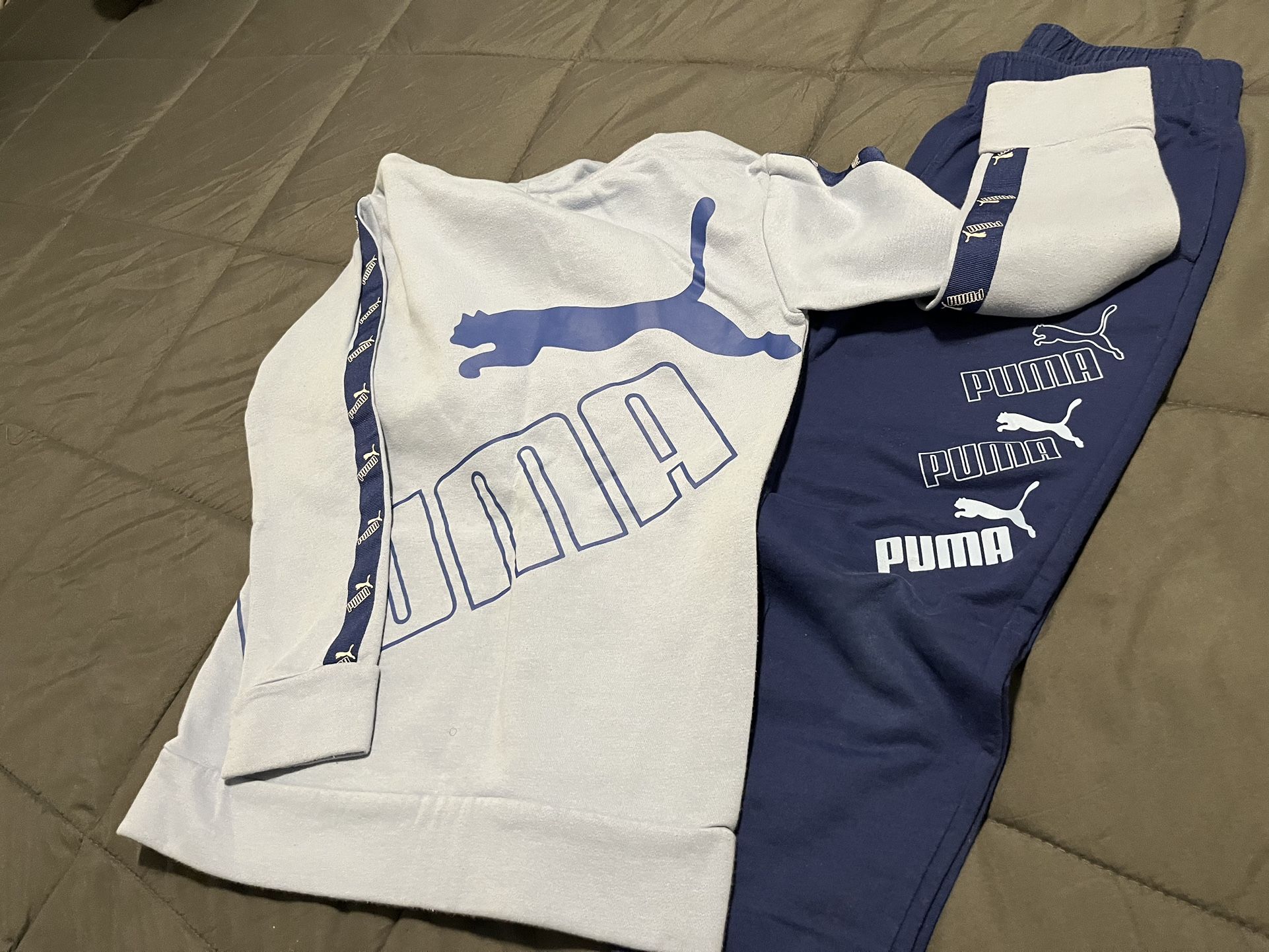 2 pcs Sweatsuits (Tommy Hilfiger Size 13-14 $12) (Puma set Size 10-12 With Hoodie$10)(Pumas Shorts & Long sleeve Top $10 ) Used In Good Condition ππ½