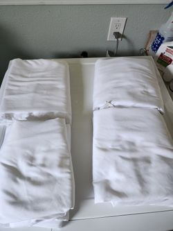 4 Full Size Flat Sheets 