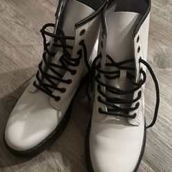 Dr.martens boots