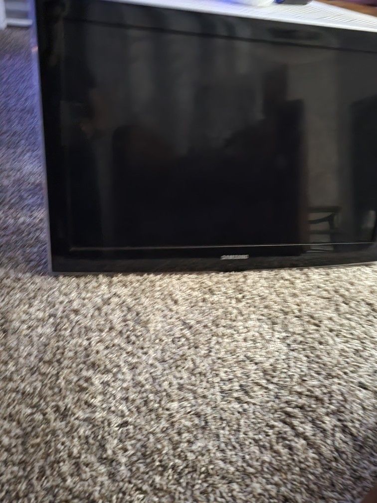 32" Inch Samsung Tv