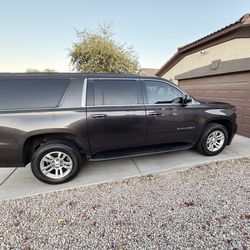 2017 Chevrolet Suburban