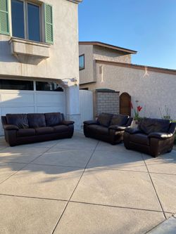 Italsofa Brown Leather Couch Set - DELIVERY AVAILABLE