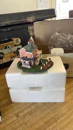 Miniature Victorian House Figurine with Figures