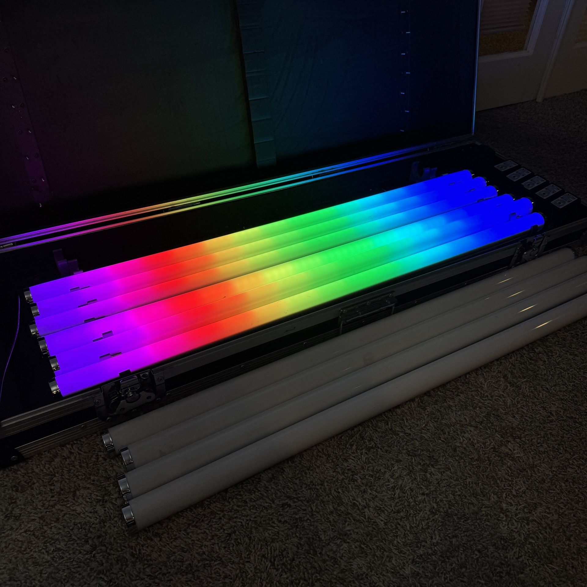 Astera Pixel Tubes (10 Tubes + Case + Remote)(Works great!)