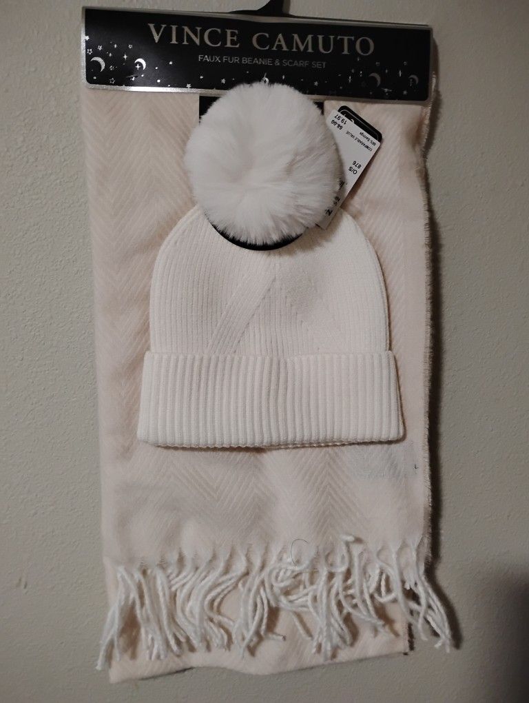 Brand New Faux Fur Beanies Scarf Set