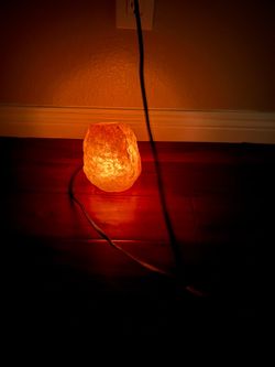 Salt lamp