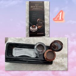 Makeup / Pallets / Brushes