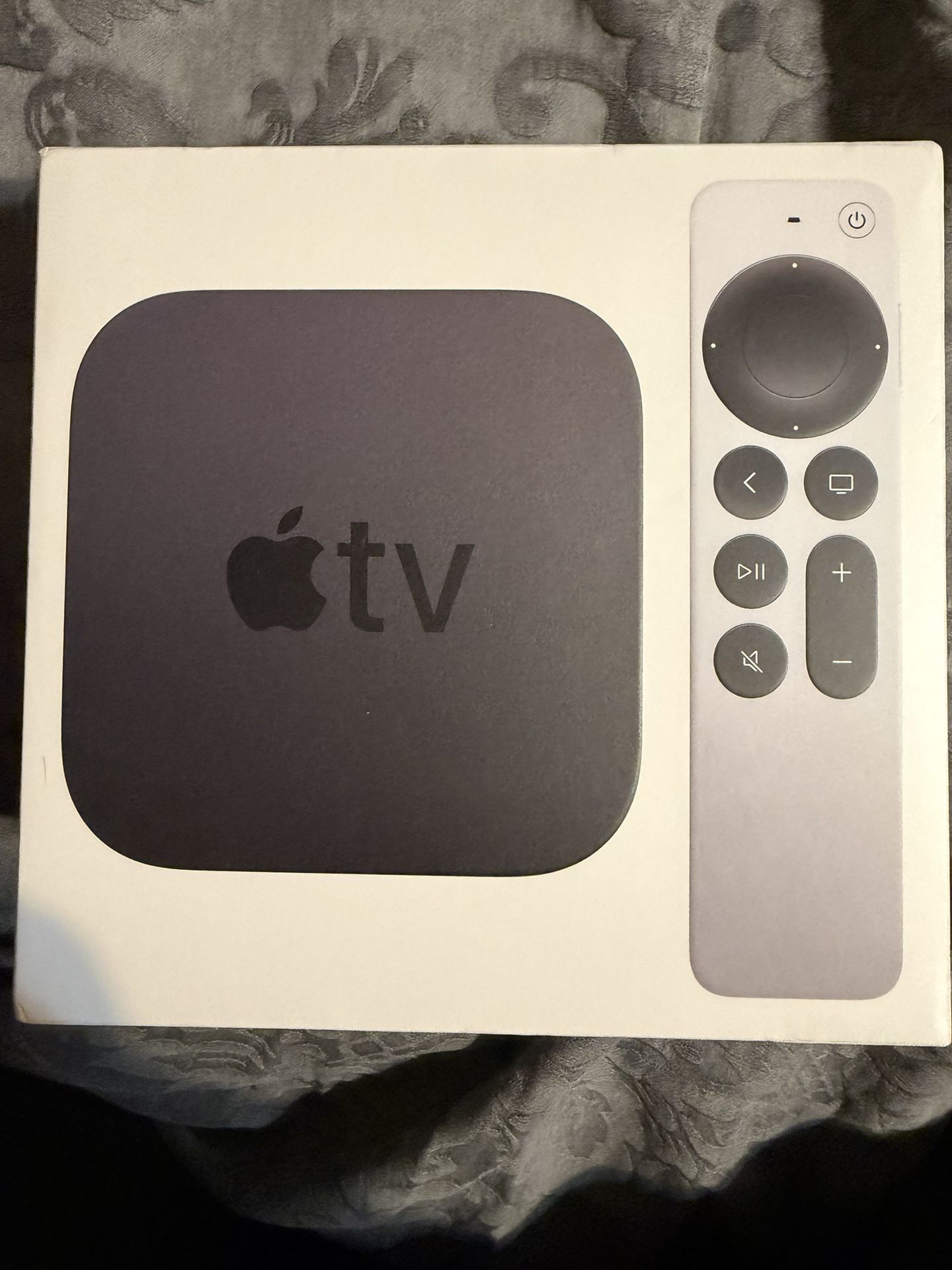 Apple Tv 2nd Gen With Series 7 45mm Watch!! 