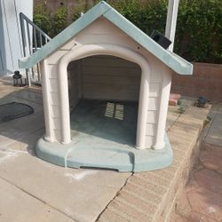 Dog House For Medium Sized Dogs
